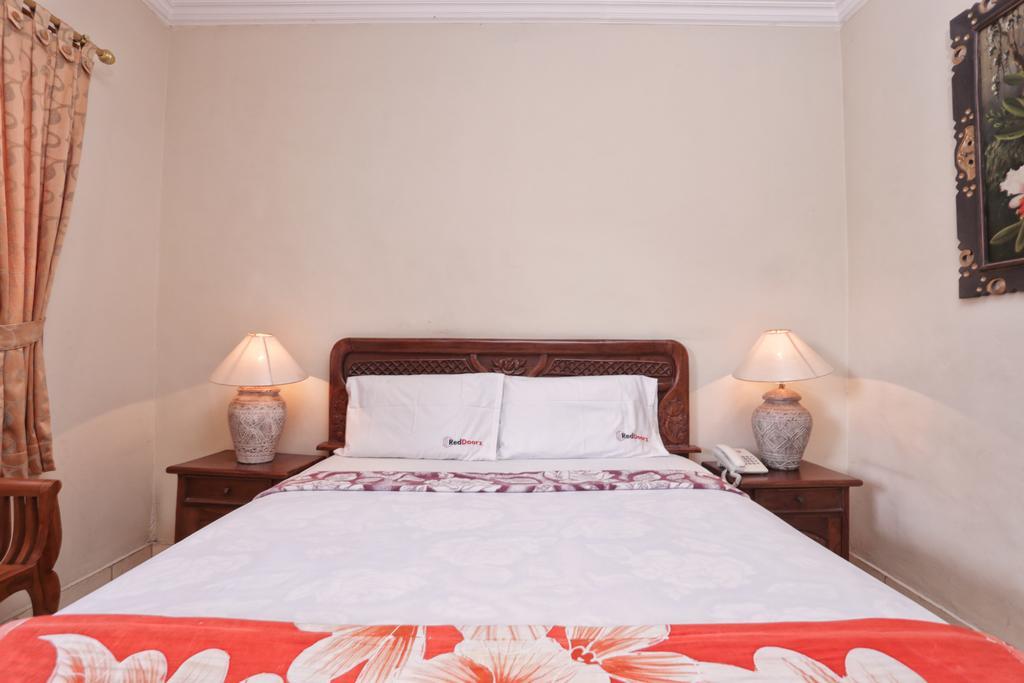 Reddoorz @ Legian Street Hotell Kuta Lombok Eksteriør bilde