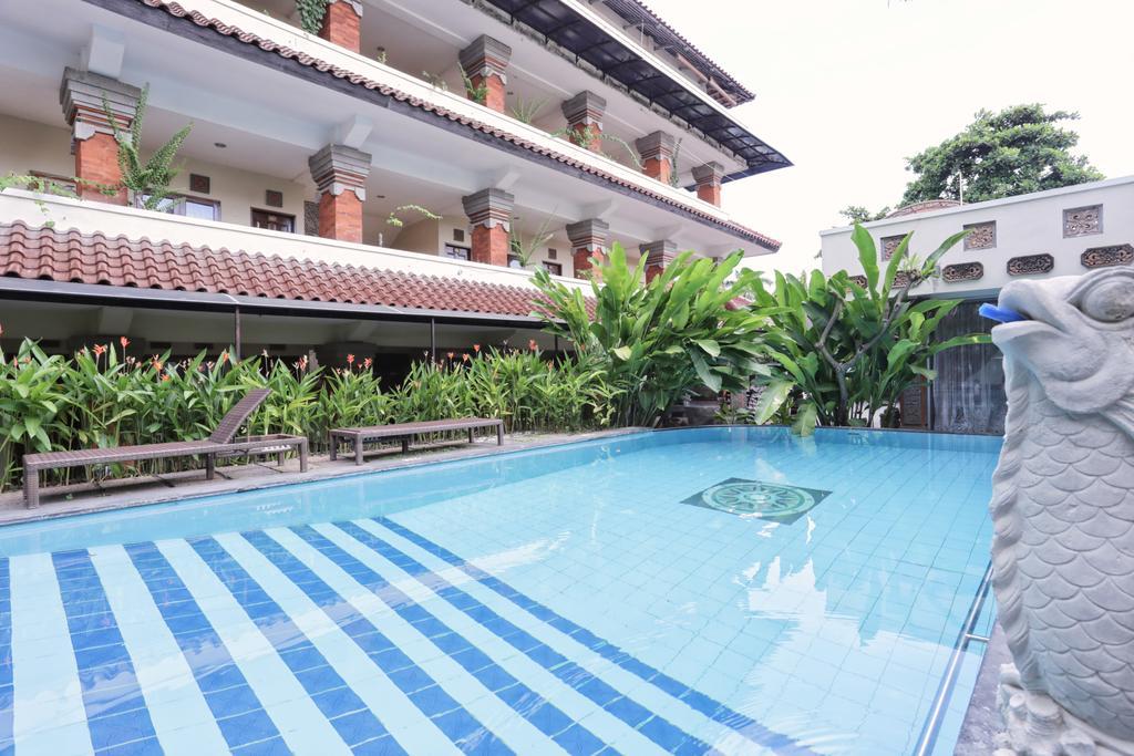 Reddoorz @ Legian Street Hotell Kuta Lombok Eksteriør bilde